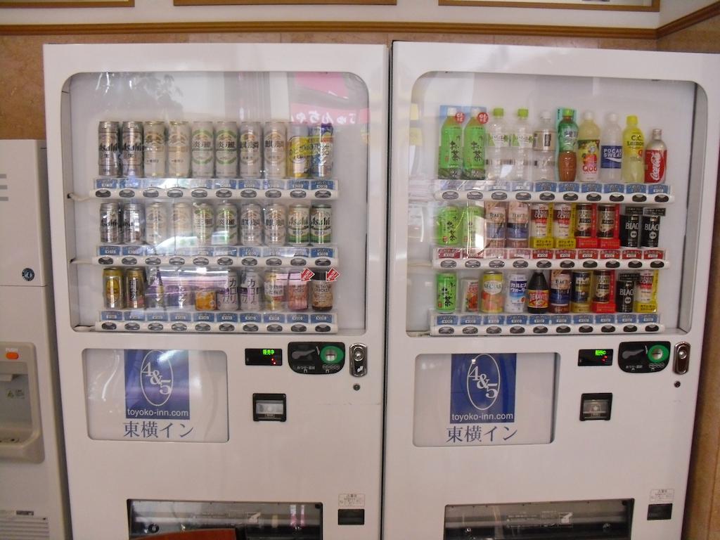 东横inn大阪伊丹机场 丰中 外观 照片